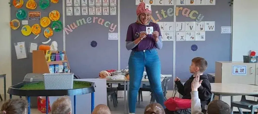 classroom and teacher