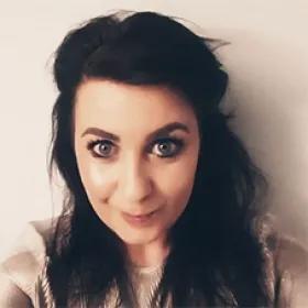 Photograph of Dr Laura McCulloch 